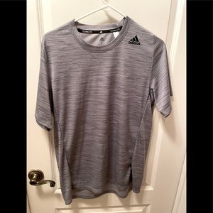 Adidas tee shirt; Size: L